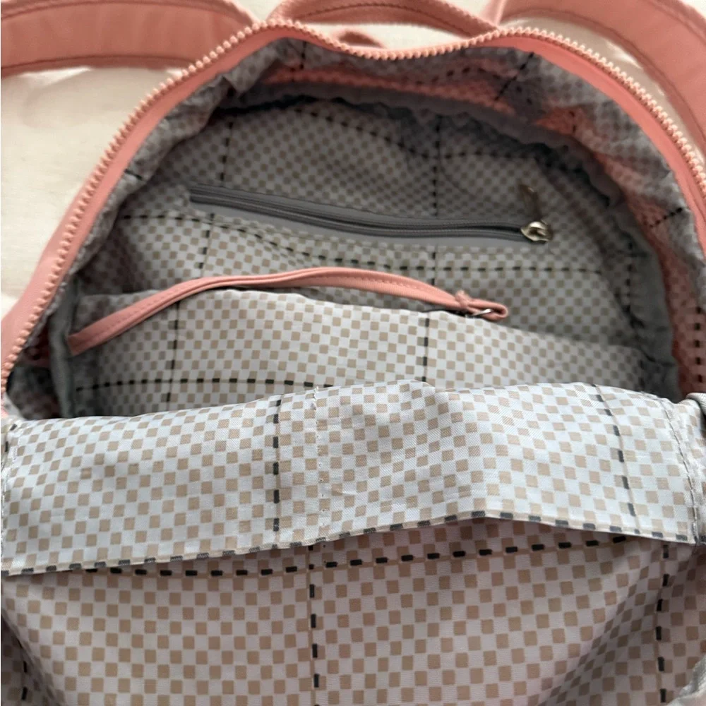 Pink Backpack - Picture 3 of 4